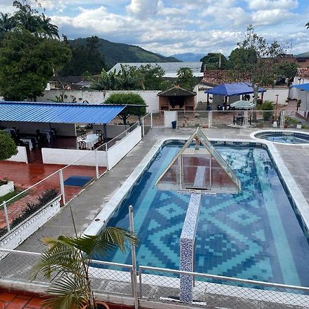 Hotel La Casona Chinacota Екстер'єр фото