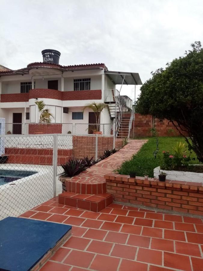 Hotel La Casona Chinacota Екстер'єр фото